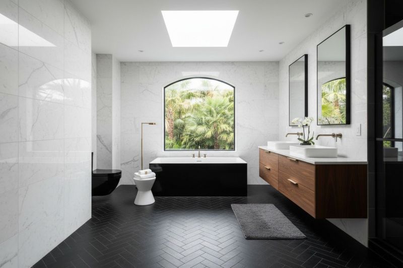 Bathtub Refinishing Vs. Bathtub Replacement