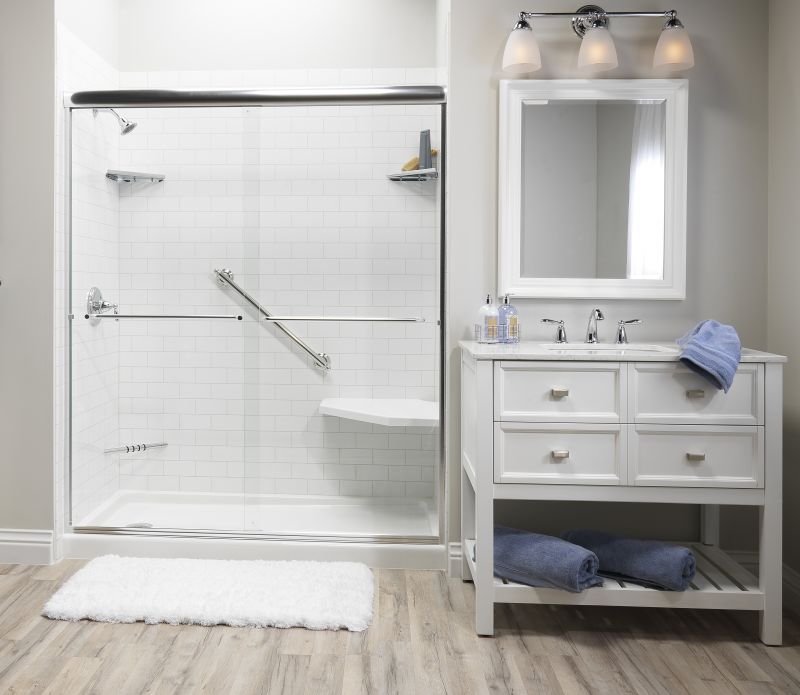 How Bathtub Liner Installation Refreshes Old Tubs